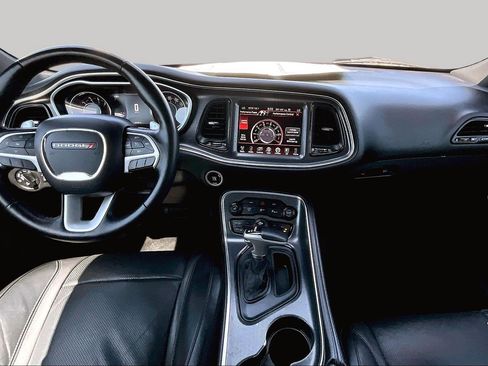 Used 2015 Dodge Challenger R/T Plus RWD image 14