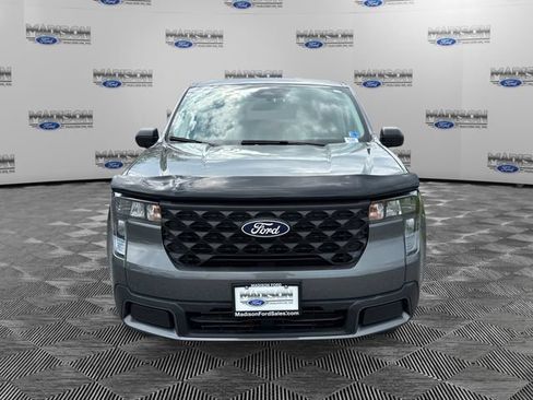 Used 2025 Ford Maverick XLT w/ Equipment Group 302A AWD/4WD image 8