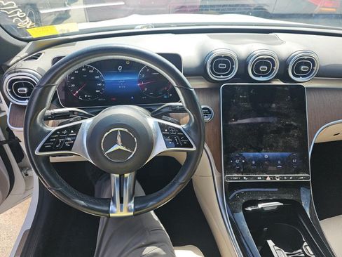 Used 2023 Mercedes-Benz C 300 Sedan w/ Exclusive Trim Package image 6