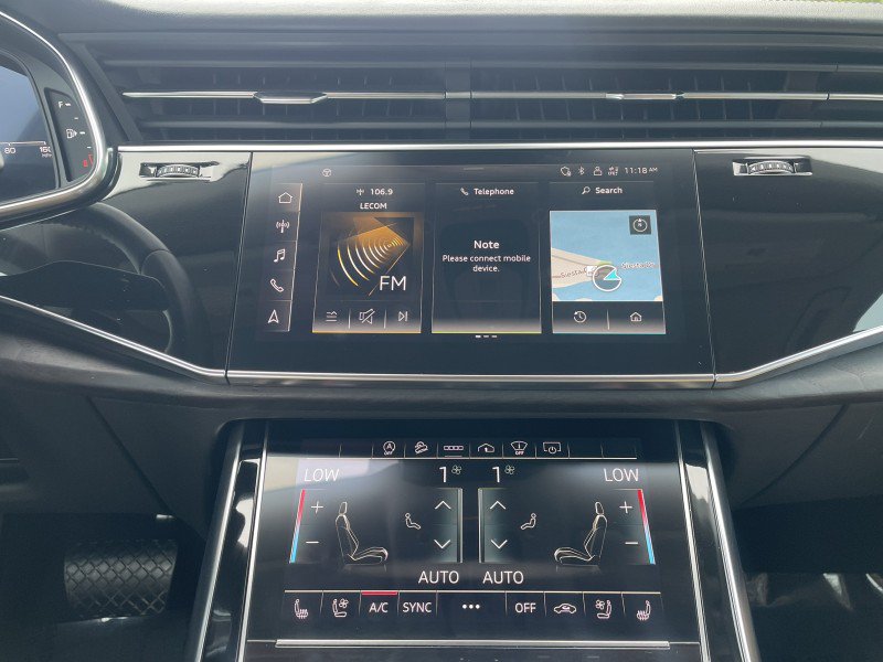 Used 2022 Audi Q8 Prestige w/ Prestige Package AWD/4WD image 19