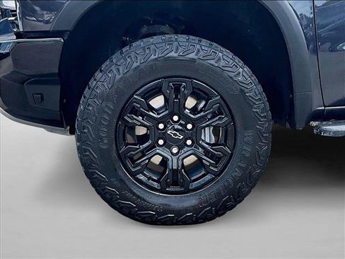 Certified 2024 Chevrolet Silverado 1500 ZR2 w/ Technology Package AWD/4WD image 10