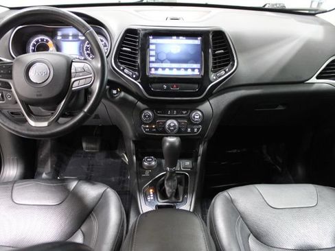 Used 2019 Jeep Cherokee Limited AWD/4WD image 28