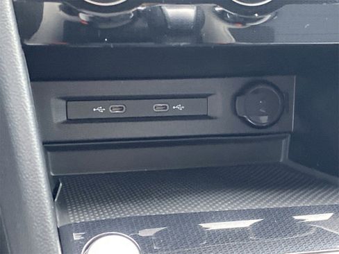 New 2026 Volkswagen Taos S image 24