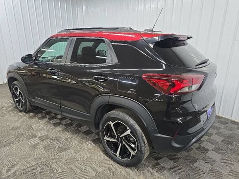 Used 2022 Chevrolet TrailBlazer RS w/ Technology Package AWD/4WD image 9
