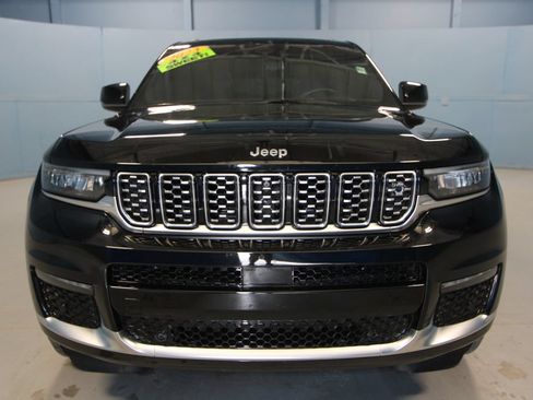 Used 2023 Jeep Grand Cherokee L Summit w/ Advanced Protech Group IV AWD/4WD image 30