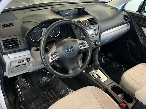 Used 2015 Subaru Forester 2.5i Premium w/ All-Weather Package AWD/4WD image 23