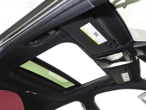 Used 2024 BMW M340i w/ Premium Package image 18