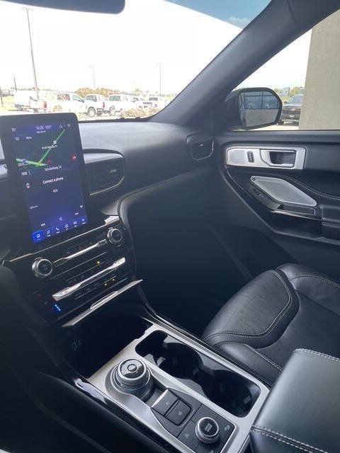 Used 2023 Ford Explorer ST w/ Equipment Group 401A AWD/4WD image 3