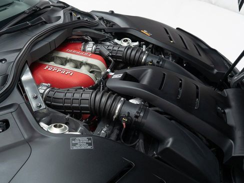 Used 2024 Ferrari Purosangue image 49