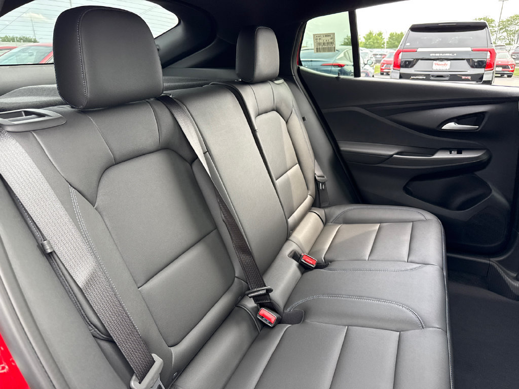 New 2026 Buick Envista Sport Touring w/ Convenience I Package FWD image 34