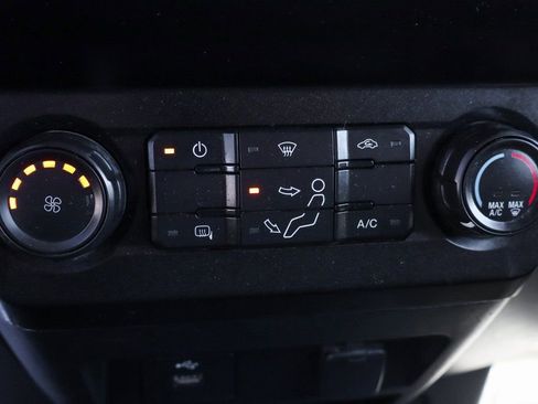 Used 2022 Ford F250 XL w/ STX Appearance Package image 36