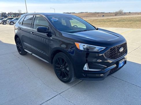 Used 2024 Ford Edge ST-Line AWD/4WD image 3