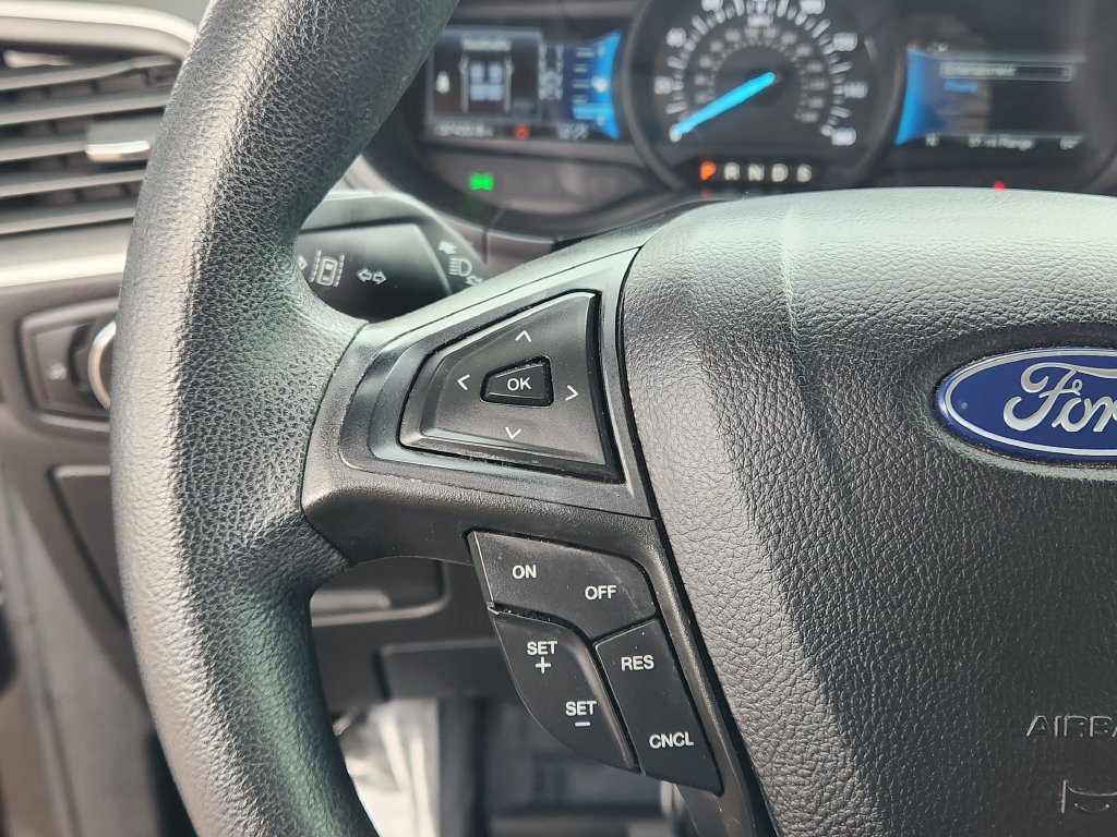 Used 2024 Ford Edge SE w/ Black Appearance Package AWD/4WD image 17