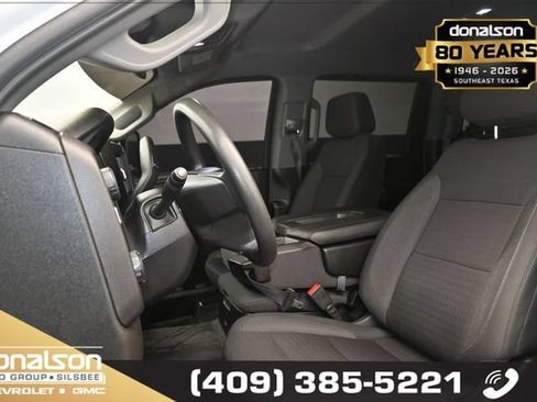 Used 2024 Chevrolet Silverado 2500 Custom w/ Custom Value Package AWD/4WD image 9