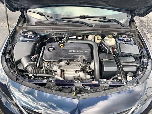 Used 2016 Chevrolet Malibu LT w/ Leather Package FWD image 29