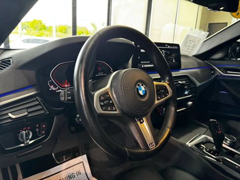 Used 2021 BMW 540i xDrive w/ M Sport Package AWD/4WD image 25