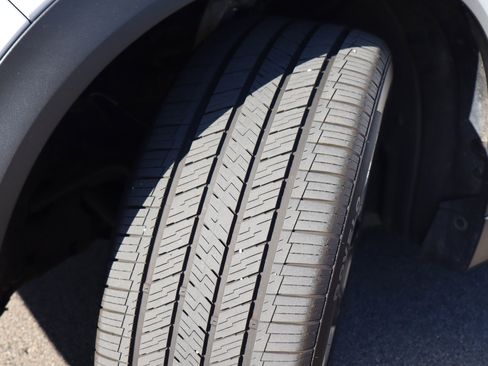 Used 2024 MAZDA CX-90 3.3 Turbo w/ Premium Package image 17