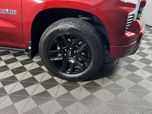 Used 2025 Chevrolet Silverado 1500 RST w/ Convenience Package II image 14