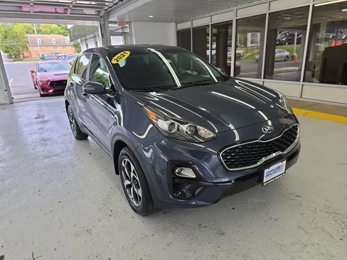 Certified 2021 Kia Sportage LX w/ LX AWD Popular Package image 7