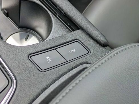 New 2026 Cadillac XT5 Sportv AWD/4WD image 24