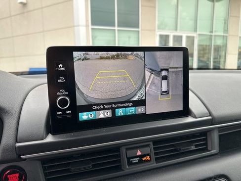 Certified 2025 Honda Pilot Black Edition image 21