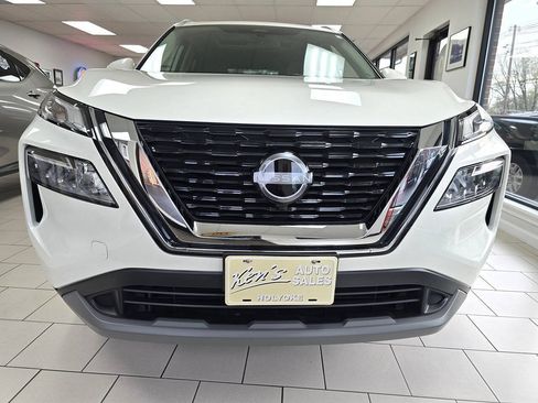 Used 2023 Nissan Rogue SV w/ SV Premium B Package AWD/4WD image 5