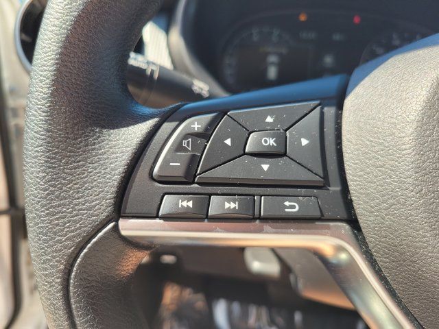 Certified 2023 Nissan Kicks SV FWD image 28