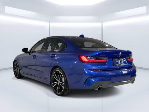 Used 2019 BMW 330i xDrive Sedan w/ M Sport Package AWD/4WD image 3