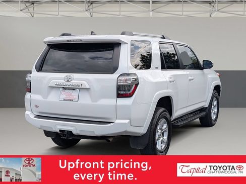 Used 2023 Toyota 4Runner SR5 Premium w/ Moonroof Package AWD/4WD image 7