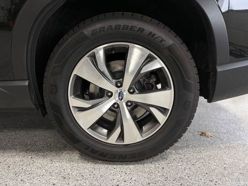 Used 2024 Subaru Ascent Premium w/ Convenience Package AWD/4WD image 34