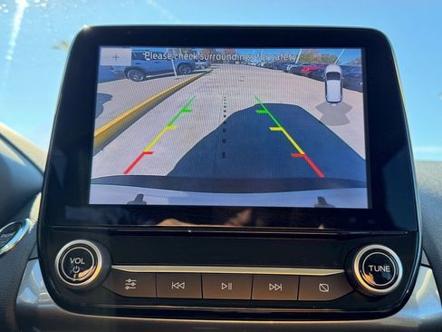 Used 2020 Ford EcoSport SE image 16