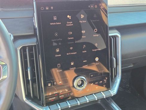 Used 2024 GMC Acadia Elevation FWD image 20