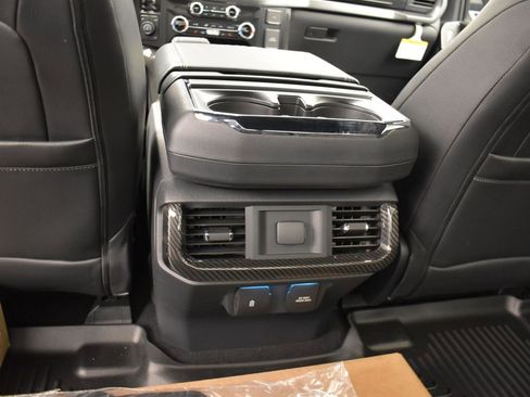 Used 2024 Ford F150 XLT w/ Equipment Group 302A MID image 33