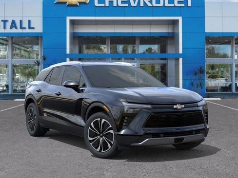 Used 2026 Chevrolet Blazer EV LT AWD/4WD image 7