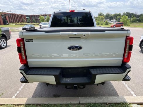 Used 2024 Ford F250 Lariat w/ Sport Appearance Package AWD/4WD image 7