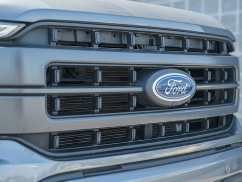Used 2022 Ford F150 Lariat w/ Equipment Group 502A High AWD/4WD image 14