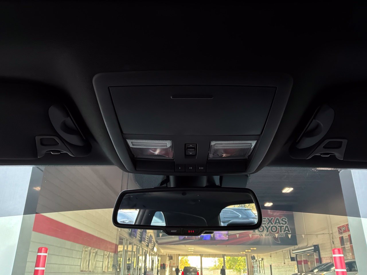Used 2016 Dodge Challenger SRT Hellcat RWD image 21