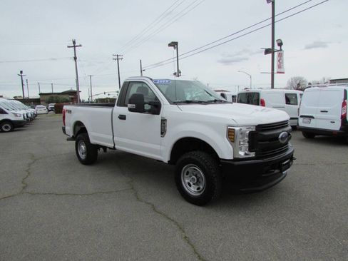 Used 2019 Ford F250 XL w/ Power Equipment Group image 2