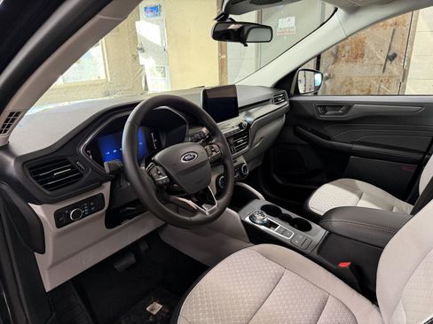 New 2026 Ford Escape Active w/ Cold Weather Package image 13