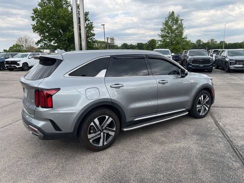 Used 2022 Kia Sorento SX Prestige w/ Panoramic Sunroof Package AWD/4WD image 8