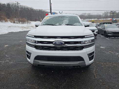 Used 2022 Ford Expedition Max Limited AWD/4WD image 9