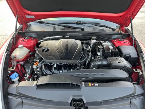 Used 2022 Hyundai Sonata SEL w/ Convenience Package image 16
