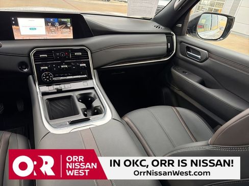 Used 2026 Nissan Armada SL w/ Captain's Chari Seat Package image 19