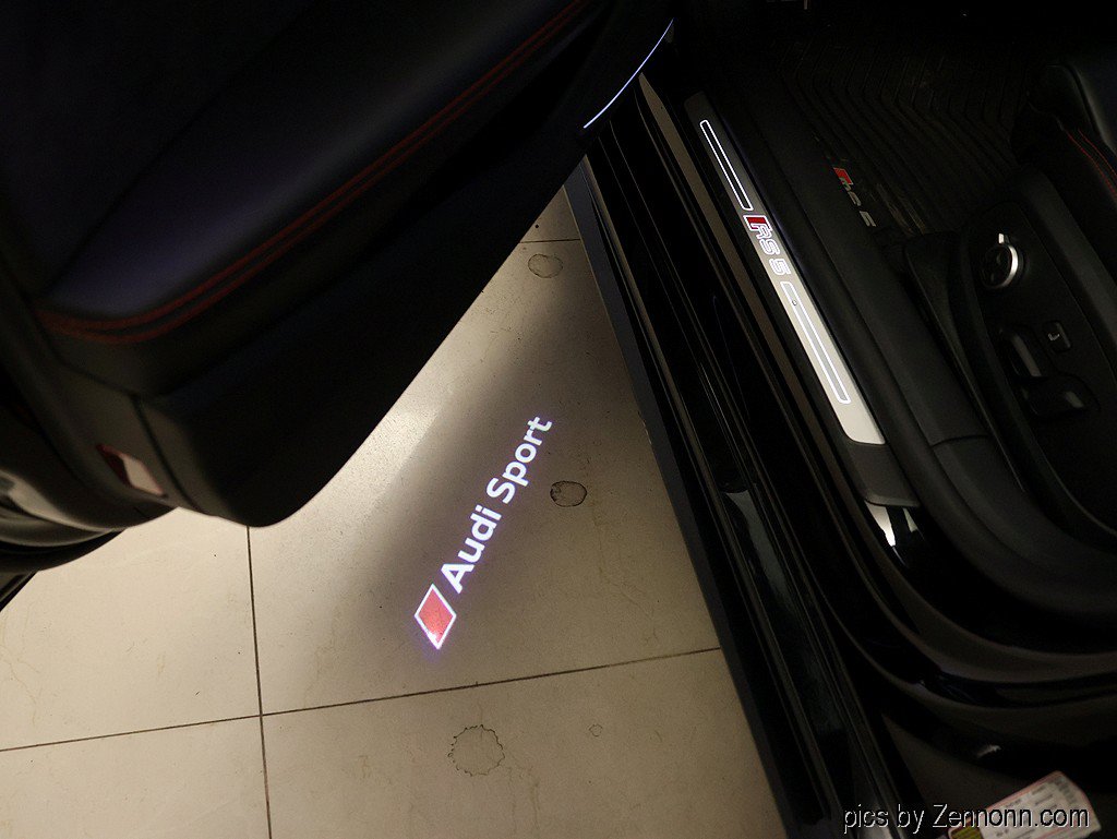 Used 2019 Audi RS 5 Sportback AWD/4WD image 30