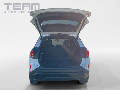 New 2026 GMC Terrain Elevation w/ Elevation Premium Package image 13