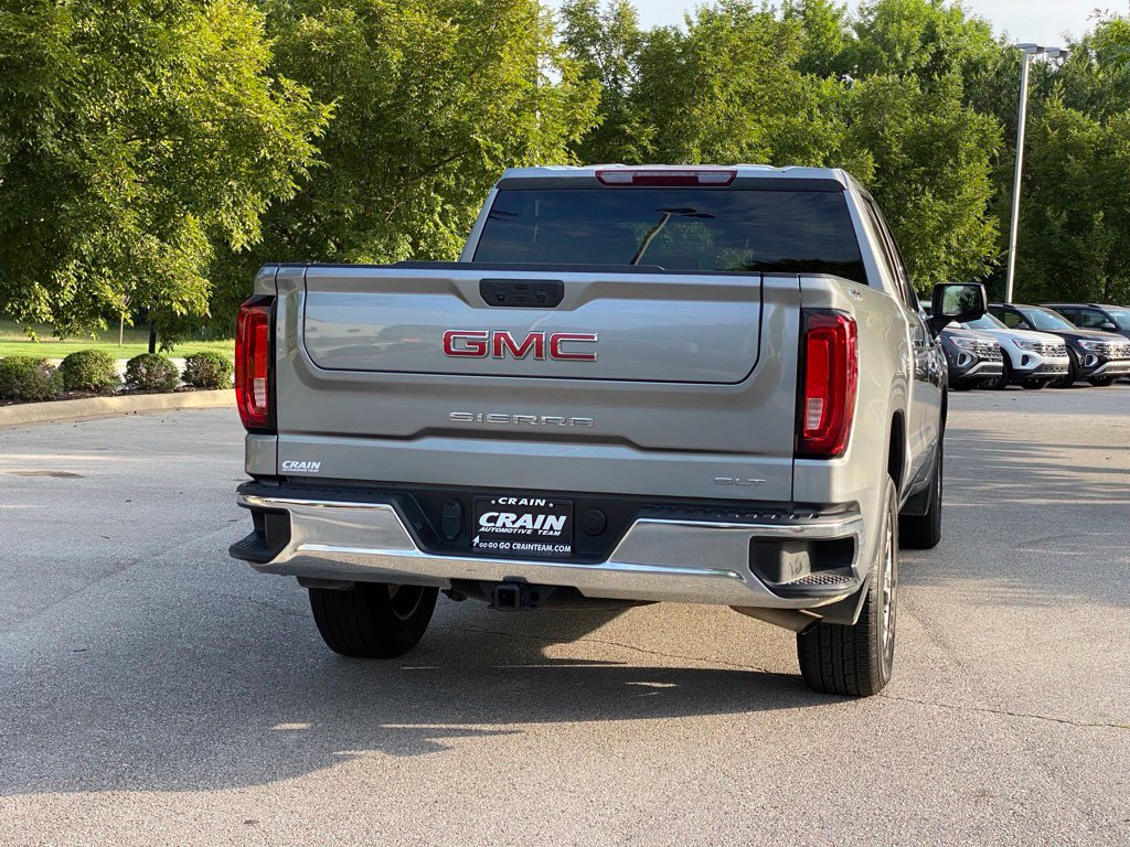 Used 2025 GMC Sierra 1500 SLT AWD/4WD image 8