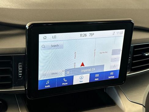 Used 2022 Ford Explorer XLT w/ Equipment Group 202A image 23