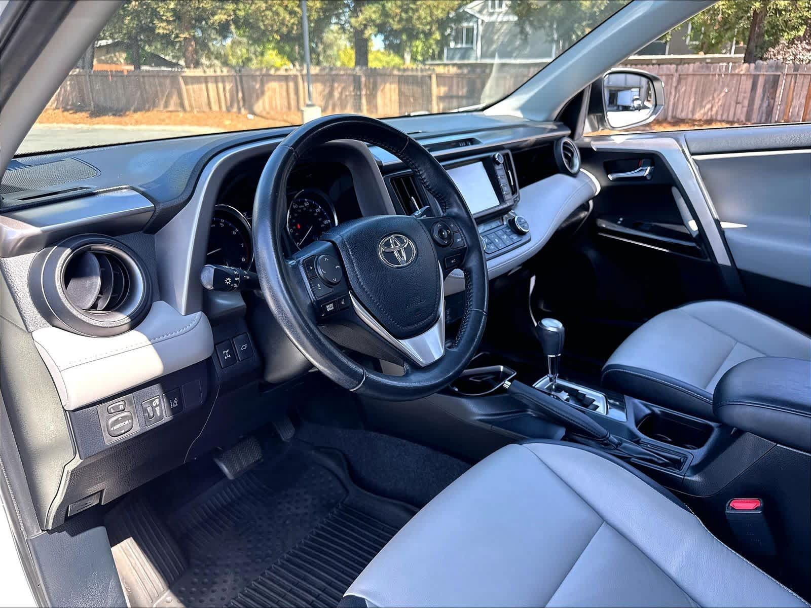 Used 2018 Toyota RAV4 Limited w/ All Weather Liner Package AWD/4WD image 16