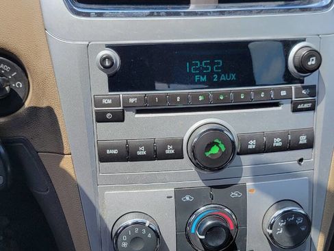 Used 2012 Chevrolet Malibu LS FWD image 21