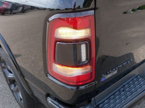 Used 2020 RAM 1500 Limited w/ Black Appearance Package AWD/4WD image 17